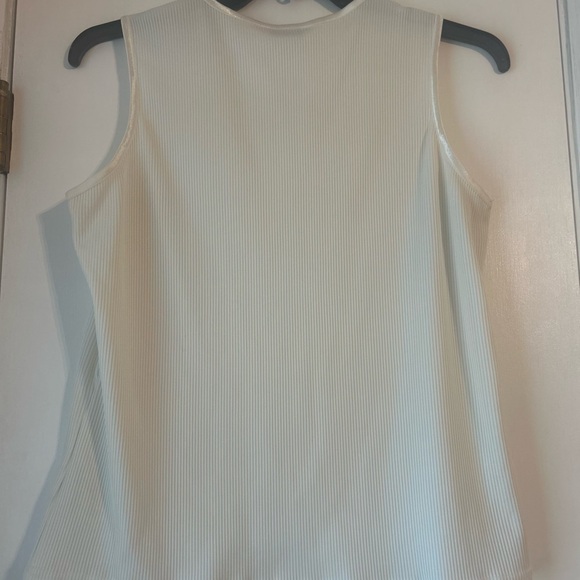 Alia Ribbed Cream Tank Top - Picture 5 of 8